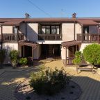 Своя ухоженная территория, Парк-Отель Благовещенка