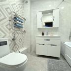 Апартаменты (Трехкомнатные), Апартаменты Трехкомнатные апартаменты рядом с Кадетским училищем