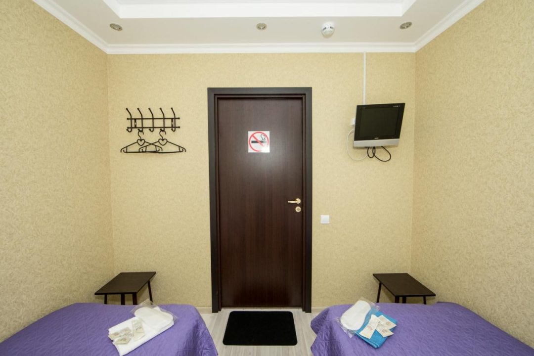 Двухместный (Эконом с общей ванной комнатой) мини-отеля Ладомир, Москва