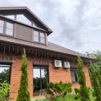 Настольный теннис, Загородный дом-шале Pinebrook