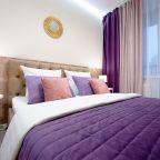 Двуспальная кровать с ортопедическим матрасом