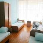 Трёхместный и более (Кровать в 4-местном номере эконом), Отель SMART HOTEL KDO БУЗУЛУК
