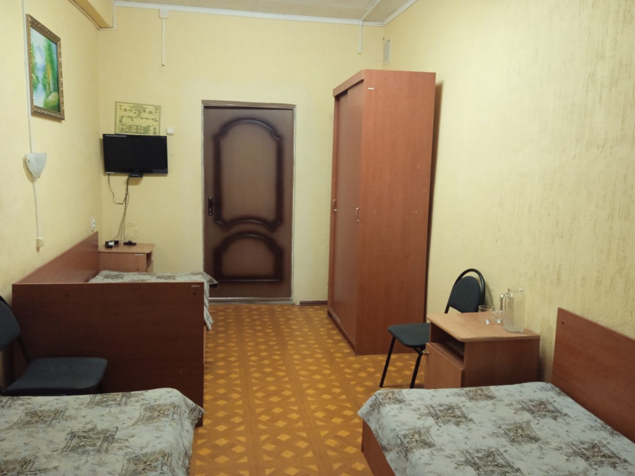 Трехместный (Эконом 3-х местный (без с/у)), Отель SMART HOTEL Бузулук