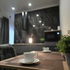 De Luxe (Студия), Апартаменты На Теплосерной