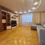 Апартаменты (Трехкомнатные апартаменты (ул. Немига)), Апартаменты Home Apart улица Ленина 2-4-6-9