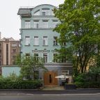 Здание отеля MOLO