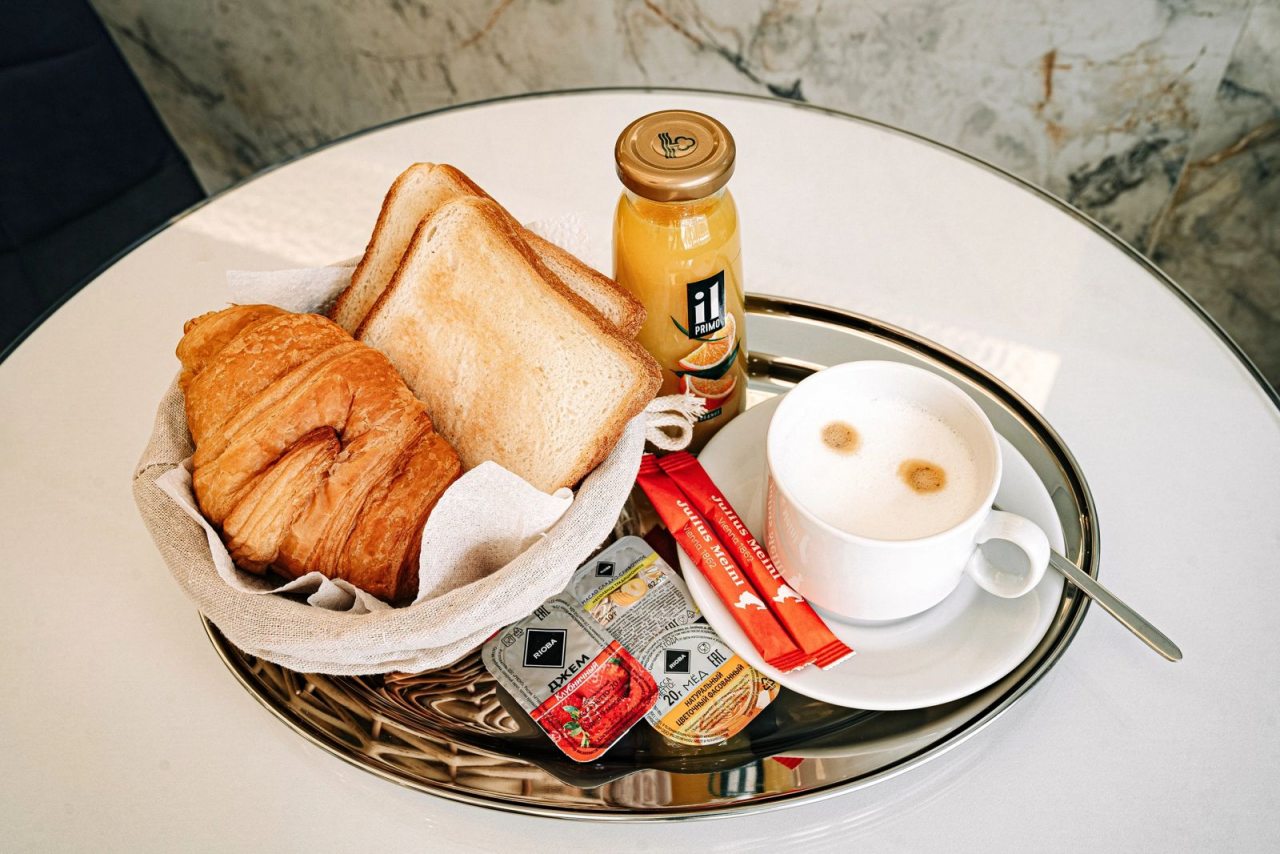 Континентальный завтрак, Апарт-отель YAMLE