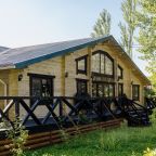Бар / Ресторан, База отдыха Золотой лотос