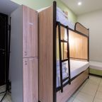 Трехместный Мужской (Кровать в смежном номере с ванной комнатой), Хостел Танский