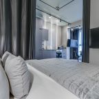 Люкс (Business apartments на 15 этаже с видом на ПАРК!), Business apartments