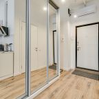 Студио (Business apartments, 6 этаж, около метро и парка), Business apartments