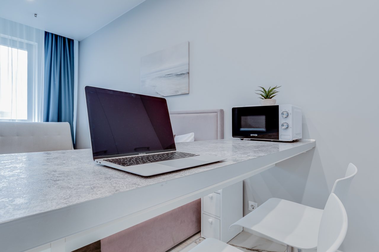 Полулюкс (Студия около парка и метро), Business apartments
