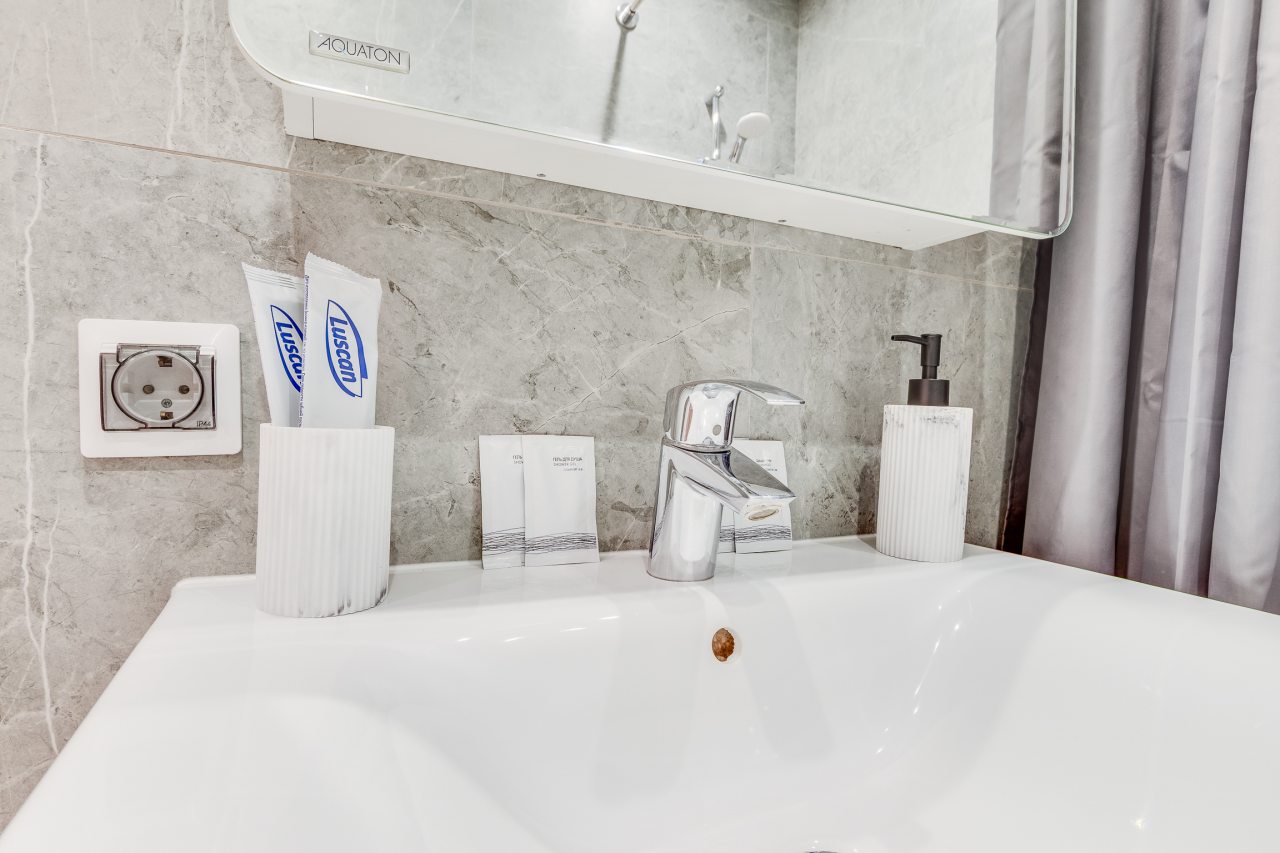 Полулюкс (Студия около парка и метро), Business apartments