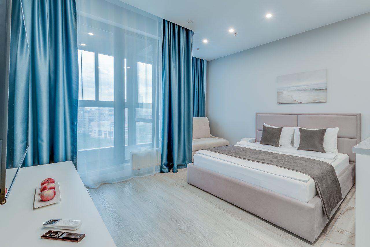 Полулюкс (Студия около парка и метро), Business apartments