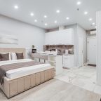 Апартаменты (На 11 этаже с собственной ванной.), Business apartments