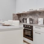 Апартаменты (На 11 этаже с собственной ванной.), Business apartments