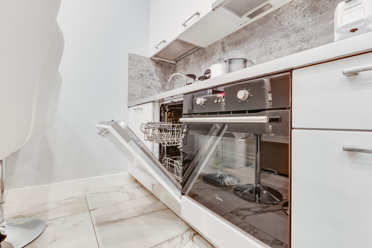 Апартаменты (На 11 этаже с собственной ванной.), Business apartments