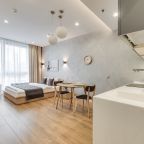 Полулюкс (Тихий уголок для 1-2 гостей. Рядом метро и парк), Business apartments