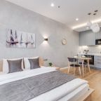 Полулюкс (Тихий уголок для 1-2 гостей. Рядом метро и парк), Business apartments