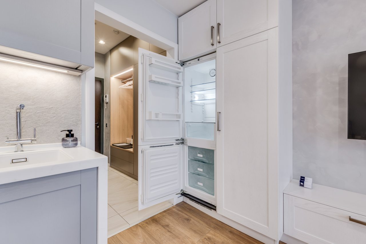 Полулюкс (Тихий уголок для 1-2 гостей. Рядом метро и парк), Business apartments