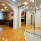 Апартаменты (Трехкомнатные апартаменты (ул. Немига)), Апартаменты Home Apart Независимости 13-14