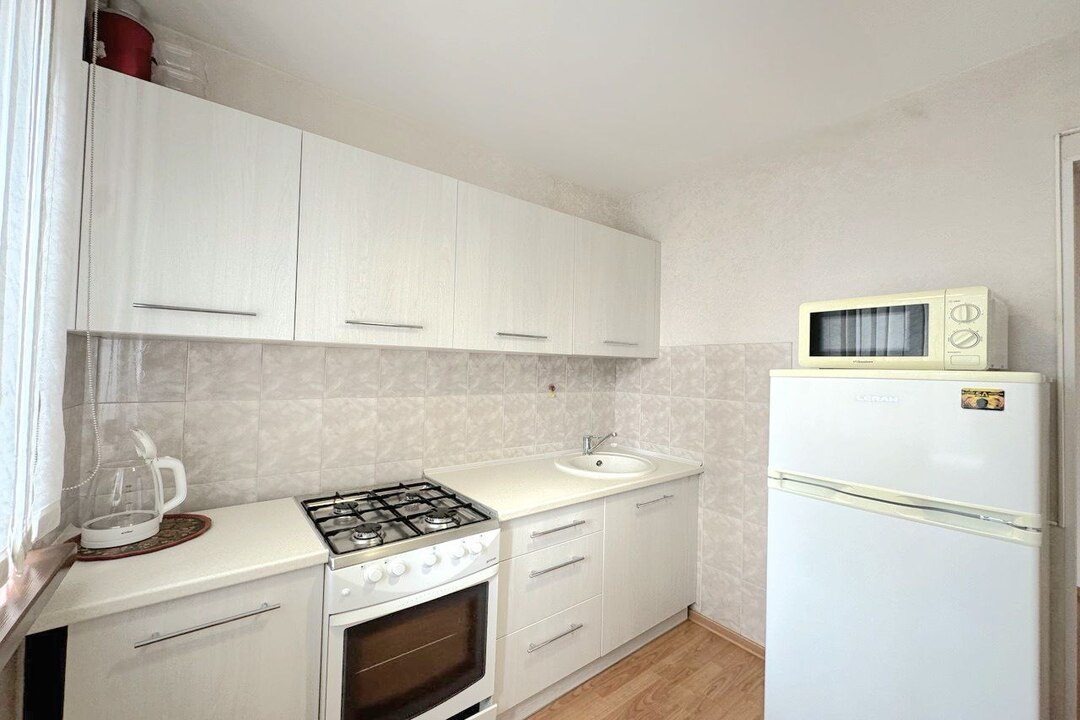 Апартаменты (Двухкомнатные апартаменты с кондиционером и балконом), Апартаменты Весенняя 25 Двухкомнатная квартира в центре