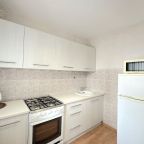 Апартаменты (Двухкомнатные апартаменты с кондиционером и балконом), Апартаменты Весенняя 25 Двухкомнатная квартира в центре