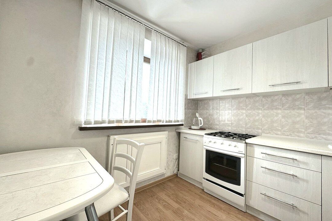 Апартаменты (Двухкомнатные апартаменты с кондиционером и балконом), Апартаменты Весенняя 25 Двухкомнатная квартира в центре