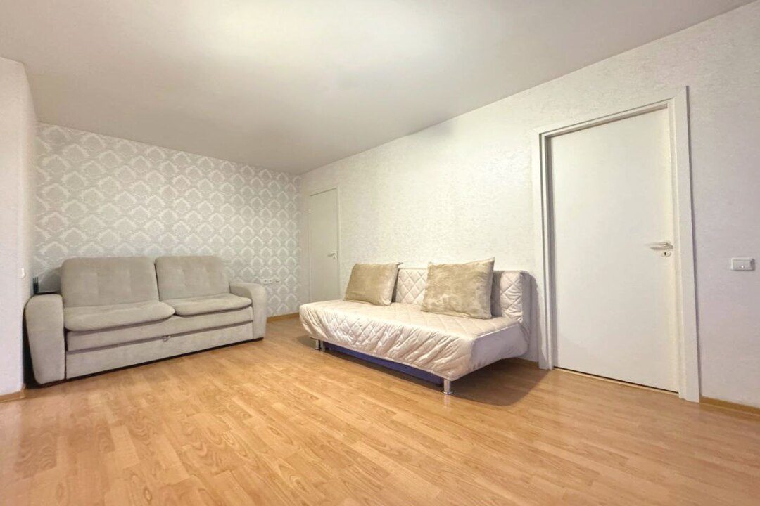 Апартаменты (Двухкомнатные апартаменты с кондиционером и балконом), Апартаменты Весенняя 25 Двухкомнатная квартира в центре