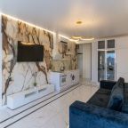 Люкс (VIP  апартаменты в Небоскребе), Апартаменты Nebo VL