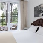 Люкс (Люкс с гостиной и спальней), Отель Il Punto