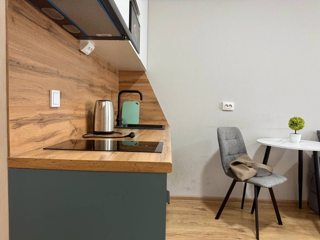 Апартаменты (Студия 22 кв м с доп), Апартаменты Старт на Толубеевском проезде