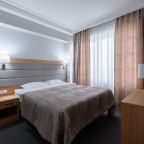 Люкс (Junior Suite двухкомнатный с балконом), Отель Ленинград