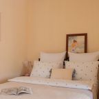 Апартаменты (Однокомнатные Welcome2Yar у Ярославского кремля), Апарт-отель У монастыря