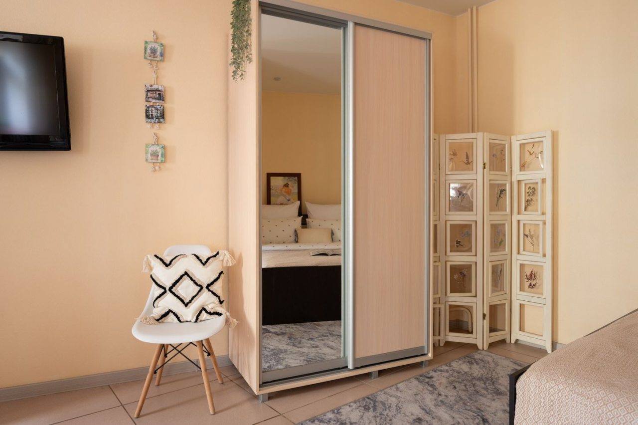 Апартаменты (Однокомнатные Welcome2Yar у Ярославского кремля), Апарт-отель У монастыря