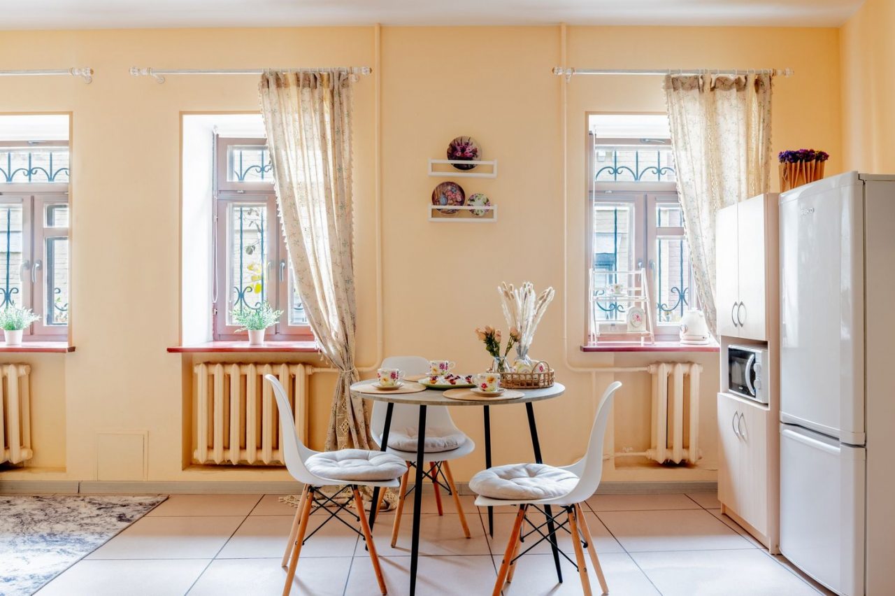 Апартаменты (Однокомнатные Welcome2Yar у Ярославского кремля), Апарт-отель У монастыря