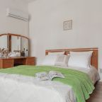 Апартаменты (Двухкомнатные Welcome2Yar у Ярославского кремля), Апарт-отель У монастыря