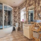 Апартаменты (Двухкомнатные Welcome2Yar у Ярославского кремля), Апарт-отель У монастыря