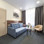 Люкс, Отель Тор