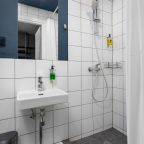 Полулюкс (Апартаменты), Апартаменты Flathome24