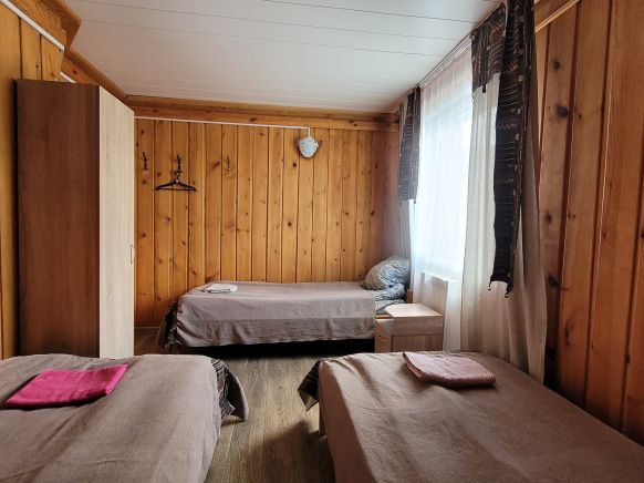 Фотография номера базы отдыха Алтай-Вояж