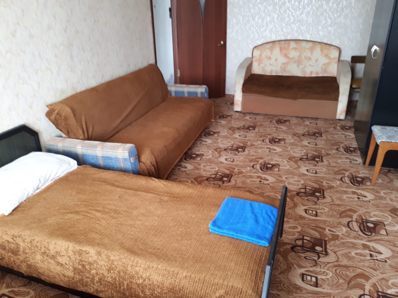 Апартаменты (Однокомнатная квартира Мира 22 - 8 этаж), Апартаменты На Мира 22