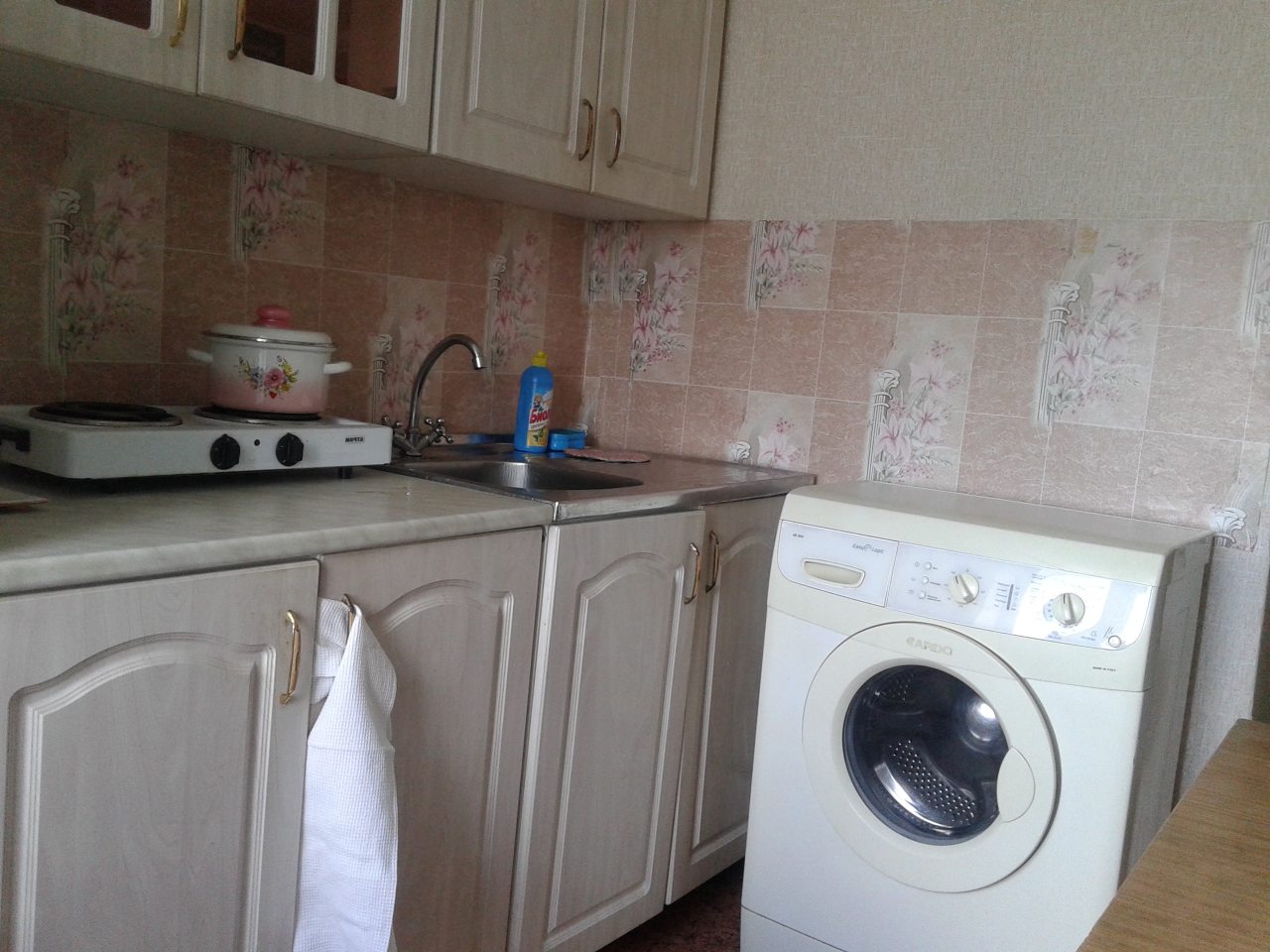 Апартаменты (Однокомнатная квартира Мира 22 - 8 этаж), Апартаменты На Мира 22