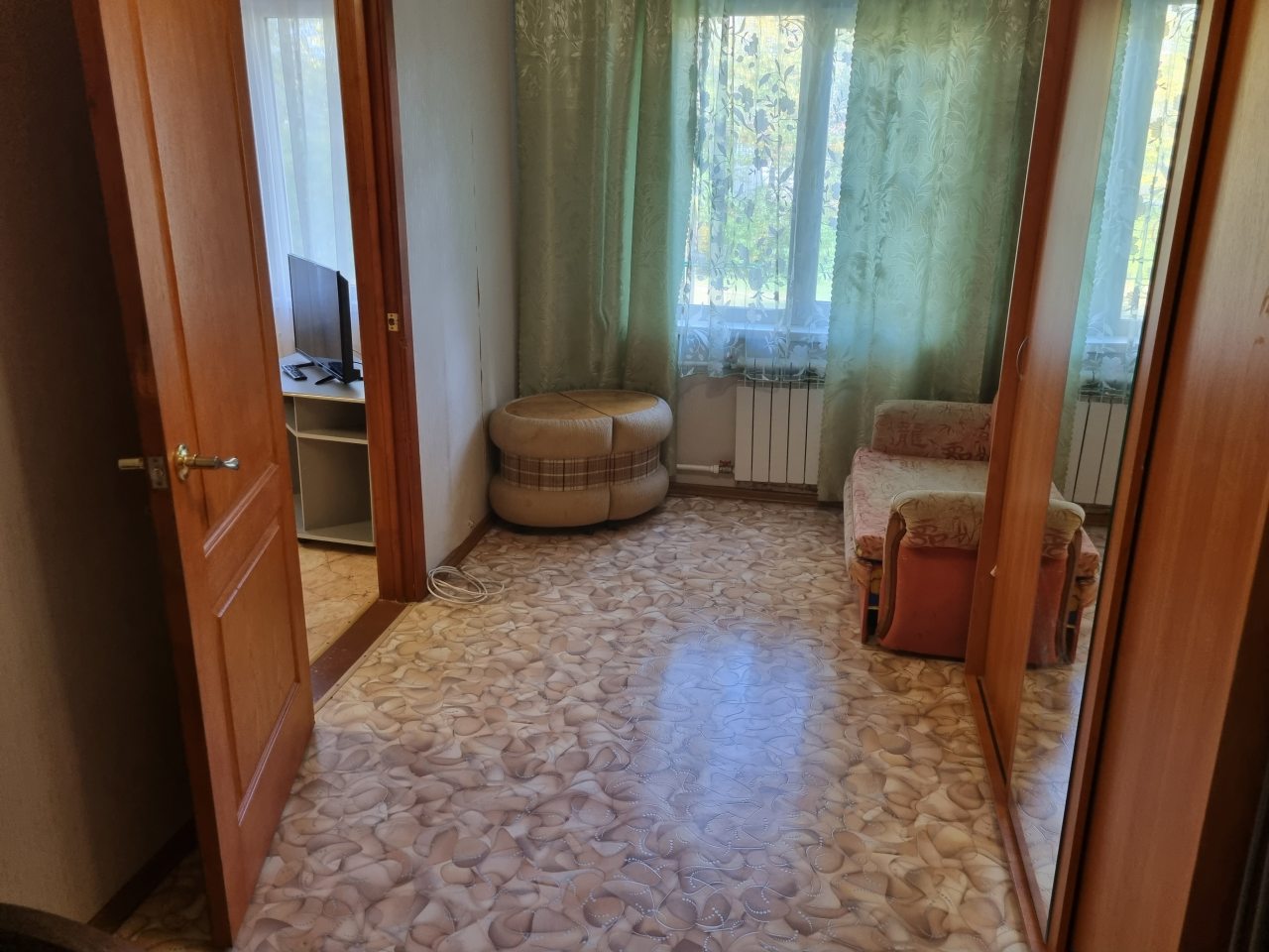 Квартира (Двухкомнатная Гагарина 2 линия 9), 2-х комнатные апартаменты пр. Гагарина 2 линия 9