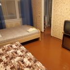 Жильё полностью ваше, 2-х комнатные апартаменты пр. Гагарина 1 линия 9