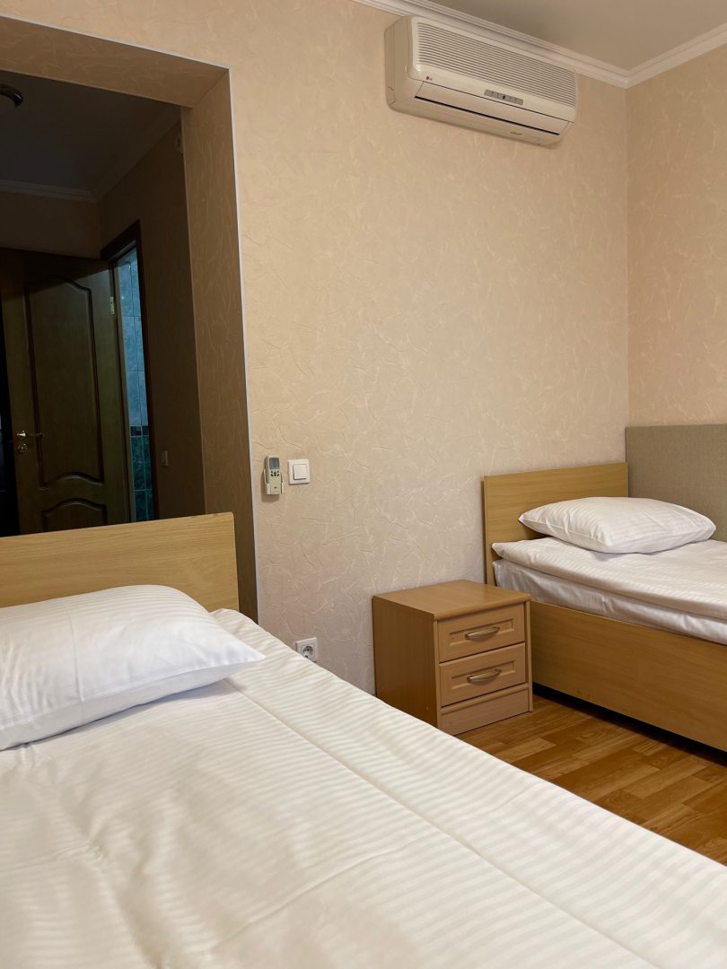 Двухместный (Двухместный номер  с двумя раздельными кроватями) мини-отеля Пятигорск