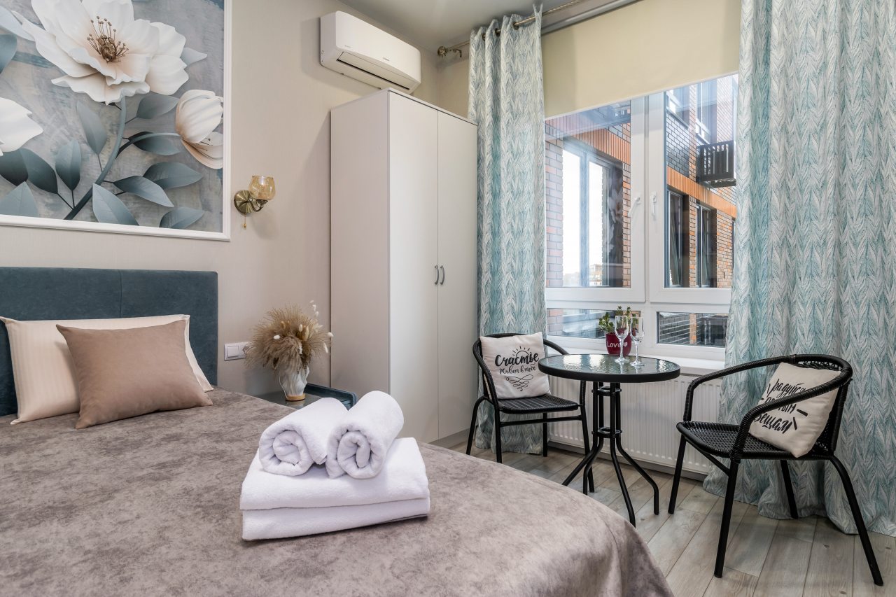 Современные и светлые апартаменты.