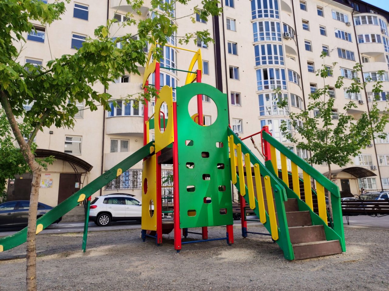 Детская площадка, Апартаменты Центр города комфорт плюс