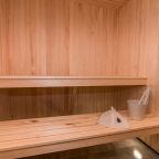 Финская сауна с аромо-маслами входит в стоимость проживания.