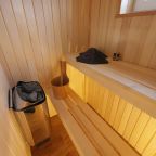 Финская сауна с аромо-маслами входит в стоимость проживания.